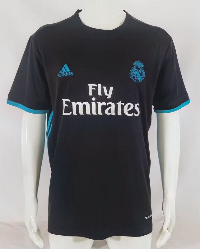 17-18 Real Madrid away